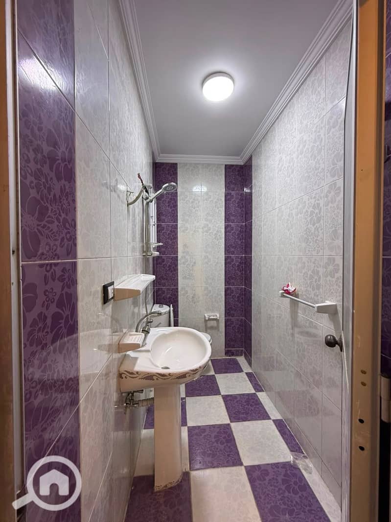 Apartment for sale, 3 rooms and a two-piece reception, fifth floor, elevator, Asafra meters, Ahmed Taisir Street. - Widok 5