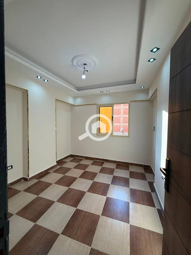 Apartment for sale, 3 rooms and a two-piece reception, fifth floor, elevator, Asafra meters, Ahmed Taisir Street. - Więcej