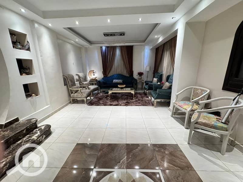7 49944. jpg