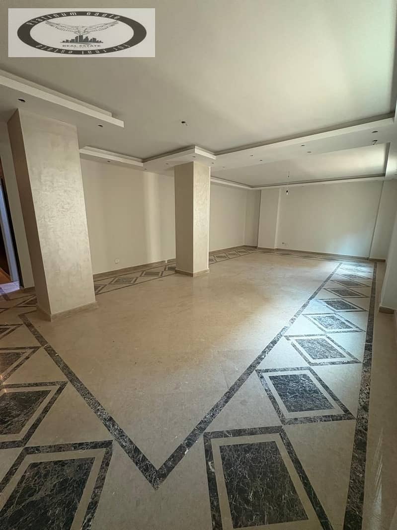 Duplex for rent in Al-Banafseg, First Settlement (near Sadat Axis) Private entrance Ultra-super-lux finish - Ansicht 2
