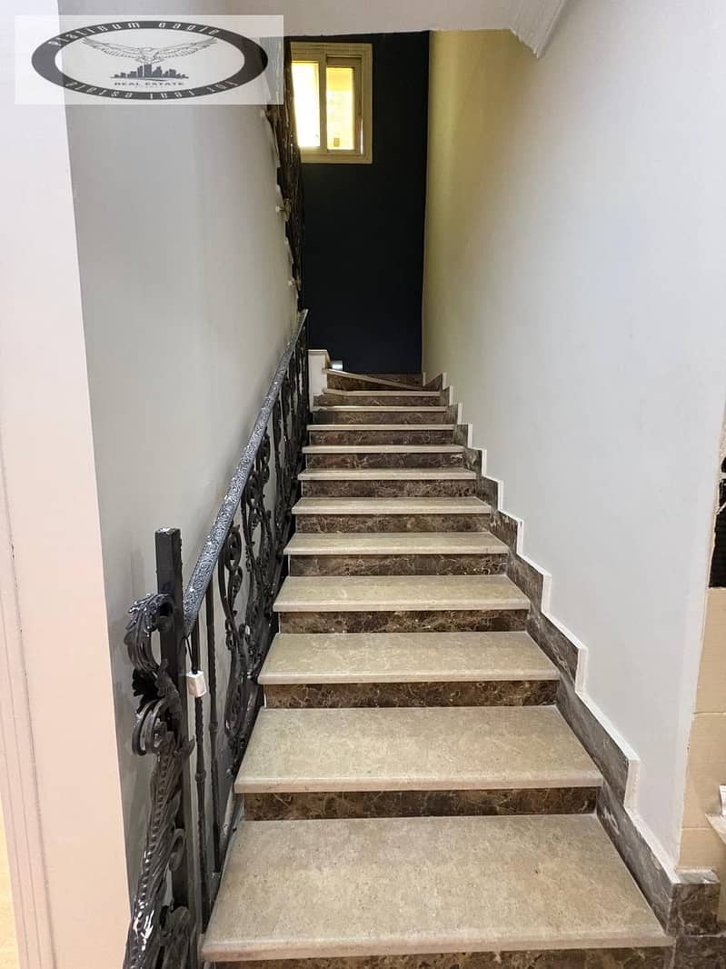 Duplex for rent in Al-Banafseg, First Settlement (near Sadat Axis) Private entrance Ultra-super-lux finish - Ansicht 4