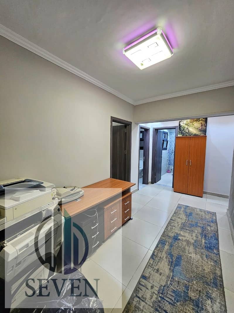*Office for Rent 250 sqm, air-conditioned, licensed, Crystal Plaza building, Al-Morshedy, Maadi Ring Road, directly a few minutes to Fifth Settlement* - Vaade 6