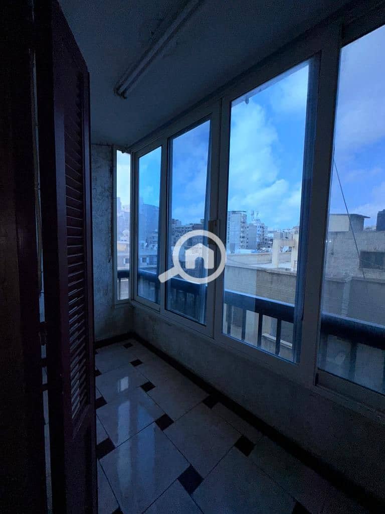 Apartment for sale 120 sqm / Roshdy Abu Qir Street overlooking Plaza buildings licensed villas – pohled 4