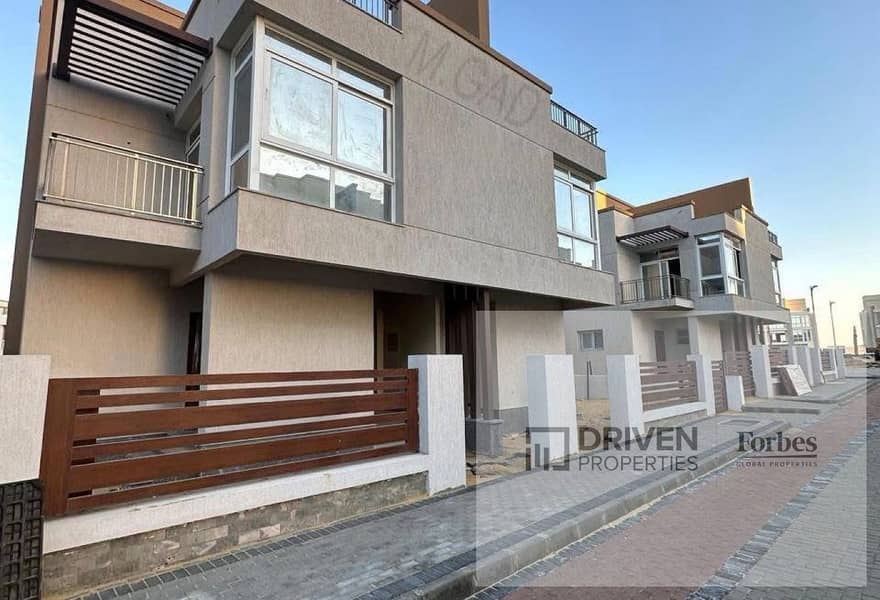By Installments Delivery 2027 Chalet For Sale in Marina 8 Al Alamein North Coast. - Więcej