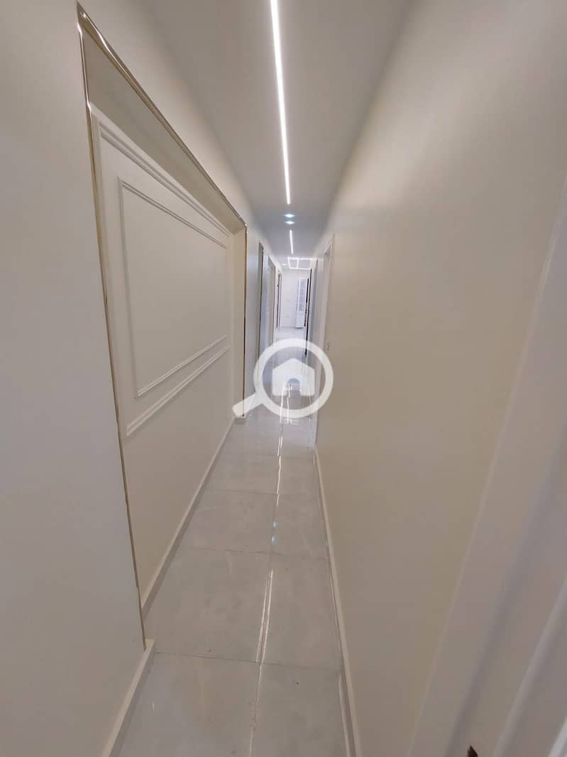 5 1000705599. jpg