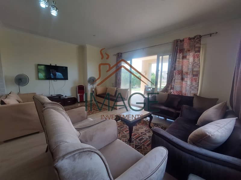 For Rent Ground Chalet + Private Garden & Jacuzzi - Ansicht 3
