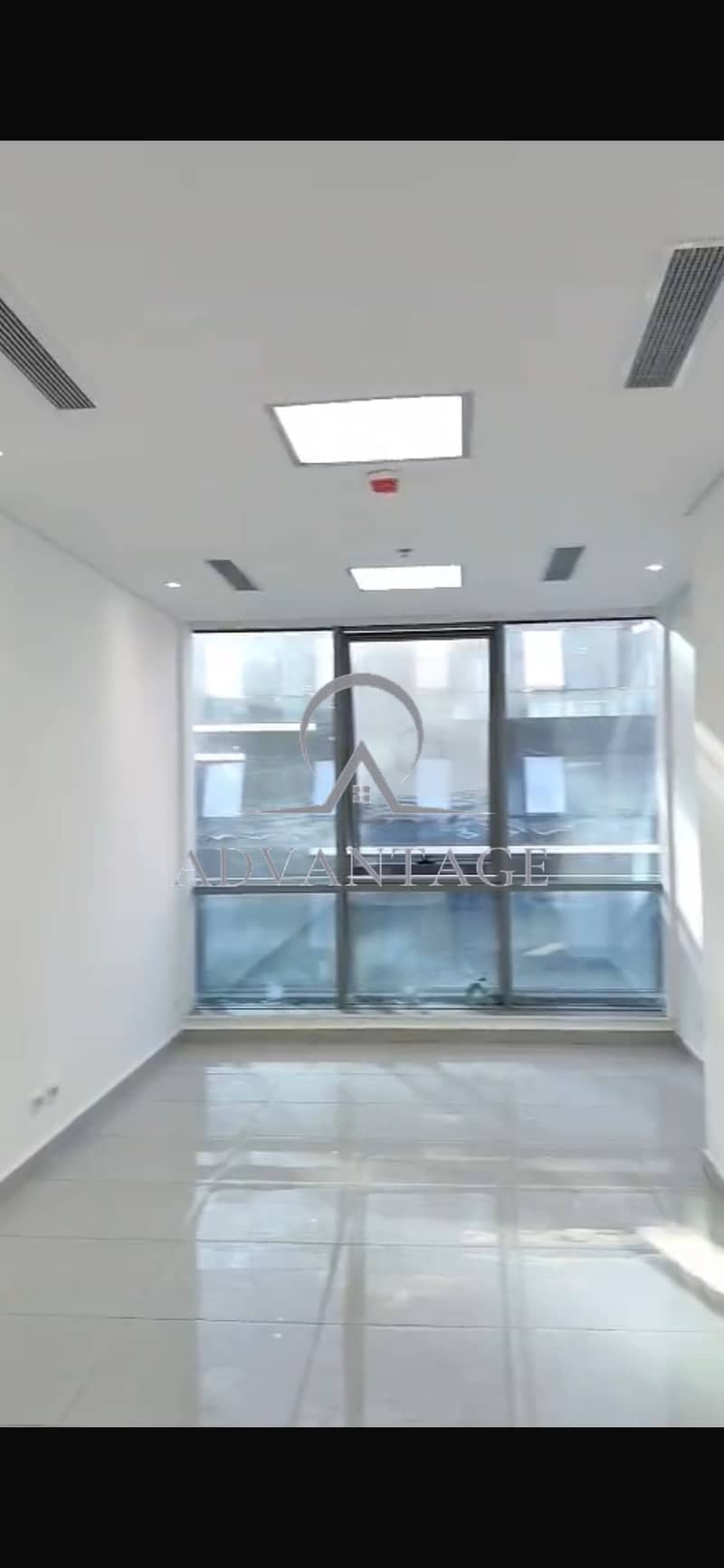Office for Rent | 53 SQM | Ultra Super Lux Finish | Kernel Business Hub | New Cairo | Premium Investment Opportunity – pohled 4