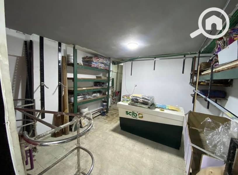 For sale, a commercial shop of 45m, super lux finishing, in the Al-Hanofeel area, El Agamy - in Alexandria - Widok 3