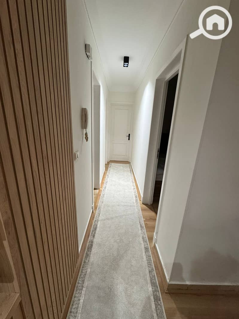 4 343997. jpg