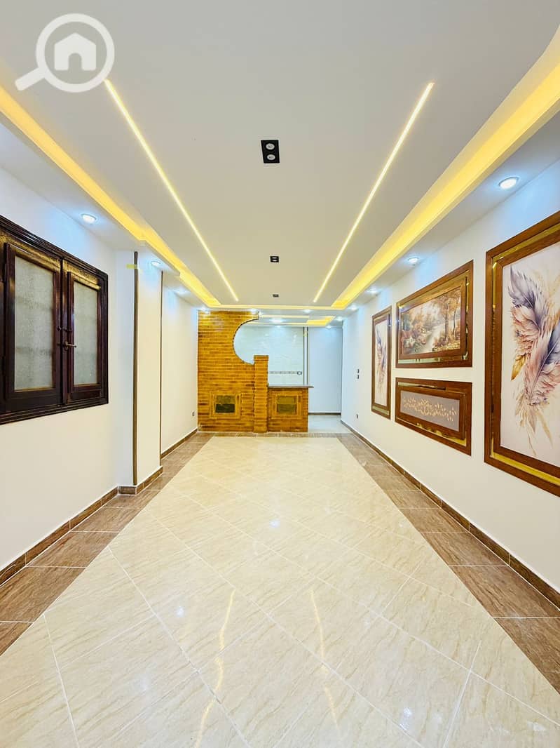 Apartment for sale in Al-Ajmi, Alexandria, Al-Nakhil Beach, next to the sea and markets. A distinguished residential and holiday location (3 rooms), high luxury finishing. - Vista 3