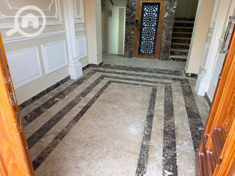 F Mahmoud Mohamed Najib has an apartment for sale in Al-Banfsaj Villas, next floor. - View 4