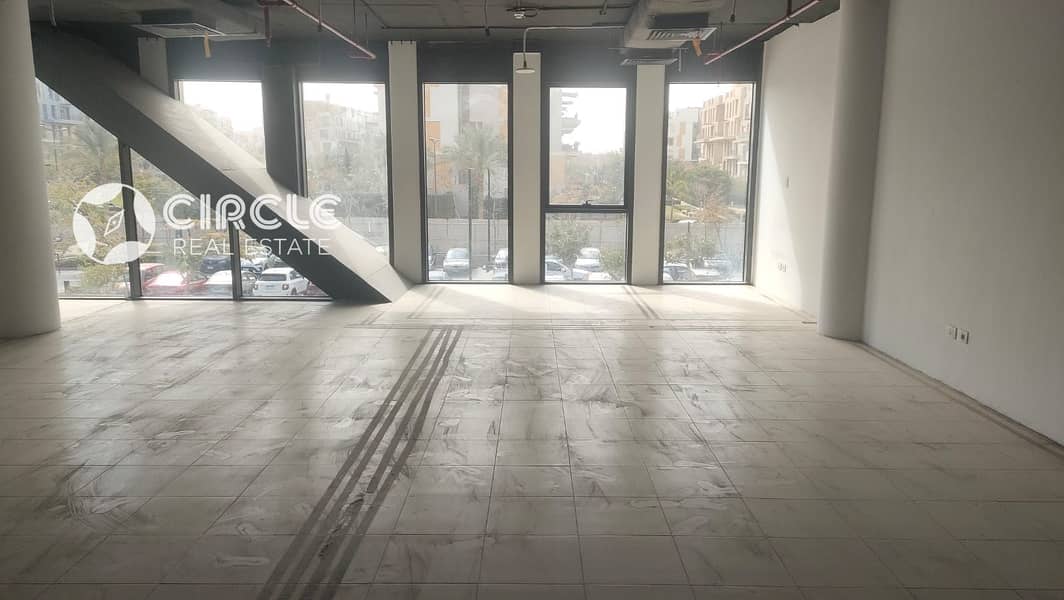 Fully Finished 125m² Administrative Office For Rent In EDNC (Eastown District New Cairo) 5th Settlement Directly On Road 90 South - Widok 6