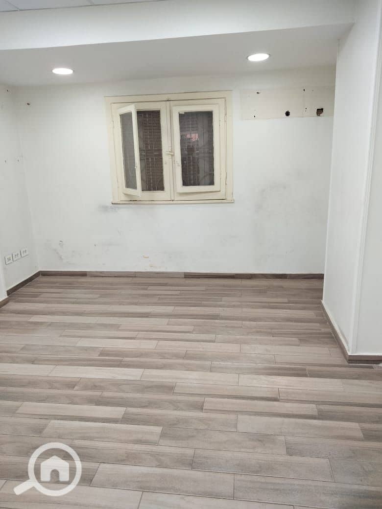 Administrative headquarters of 200 sqm on the first floor - Widok 5