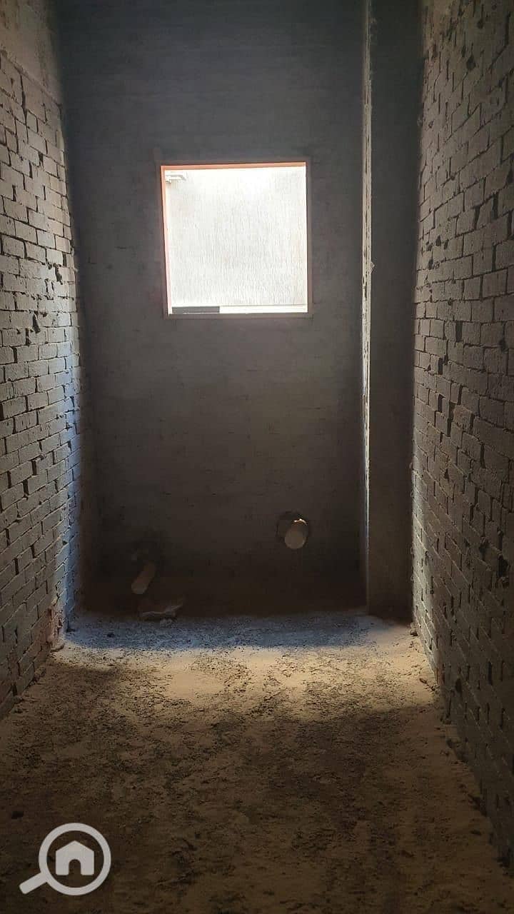Apartment for sale in New Lotus, ground floor with a private garden 110m – 170m north – completely inhabited building – very special price for quick sale - Ansicht 6