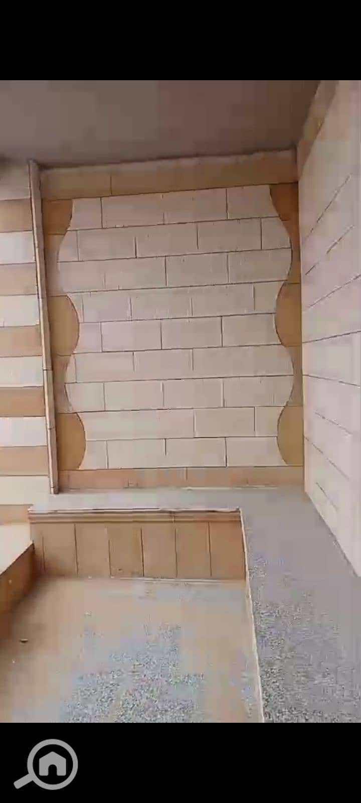 7 1000318200. png
