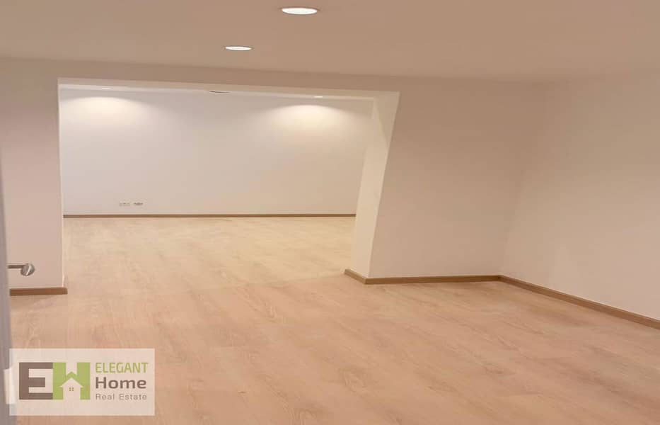 Apartment owner's finishing for sale in Mivida - Widok 5