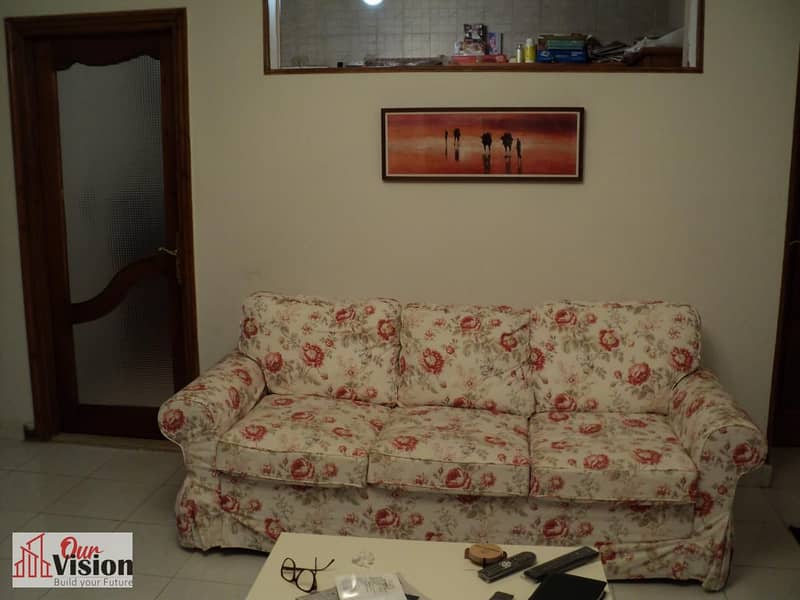 Apartment for sale in Hadaeq Al-Mohandessin with an elevator, 90 sqm, third floor (before the last), two bedrooms and a living room, good finishes, rented until 2020. - Widok 4