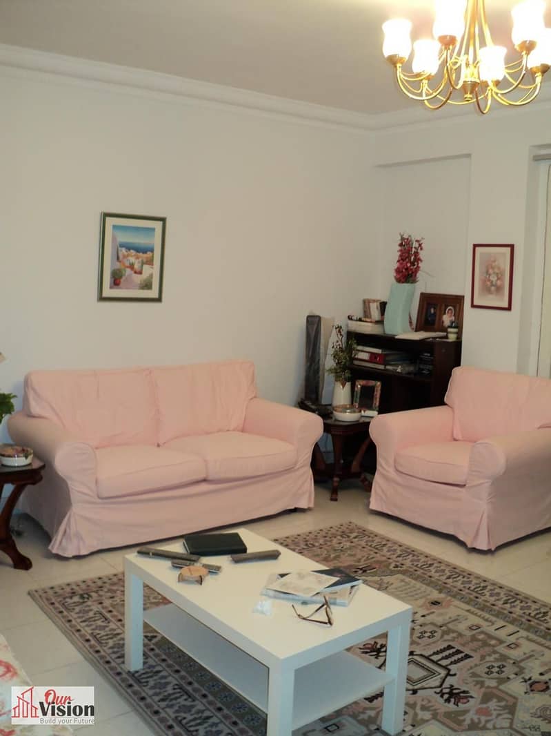 Apartment for sale in Hadaeq Al-Mohandessin with an elevator, 90 sqm, third floor (before the last), two bedrooms and a living room, good finishes, rented until 2020. - Widok 6