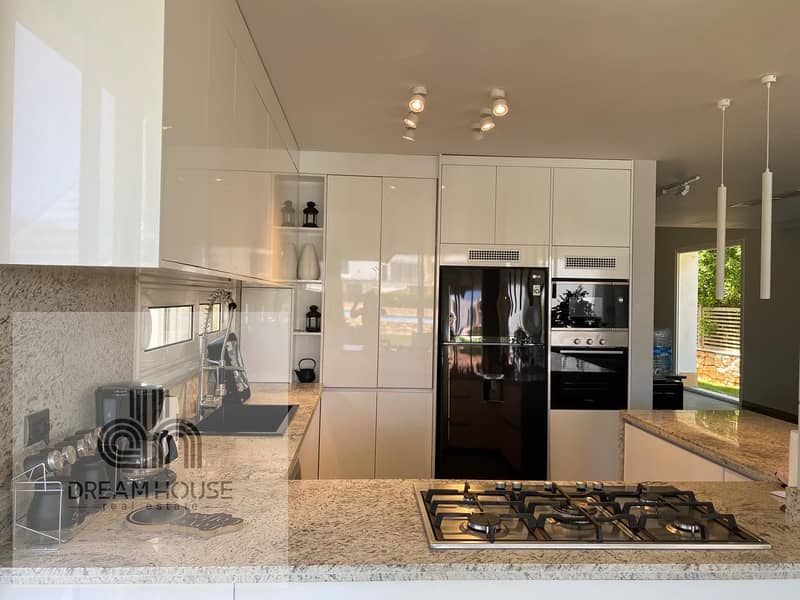 Stand-Alone Villa Overlooking Lagoon for Rent in Seashell North Coast | 3rd Row from Beach - Mehr