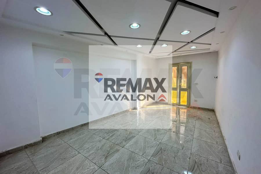 Apartment for Sale – El Mandara (Sea View) - Widok 3