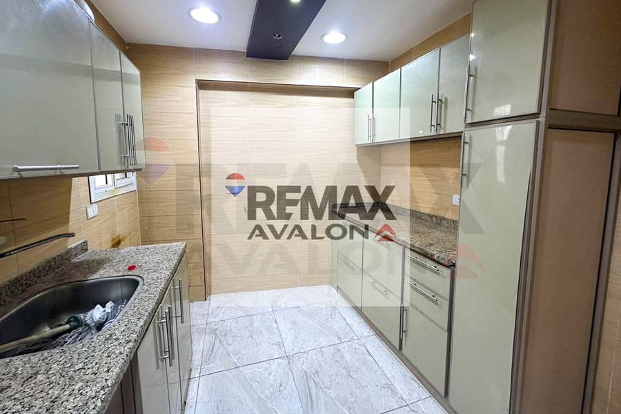 Apartment for Sale – El Mandara (Sea View) - Widok 5