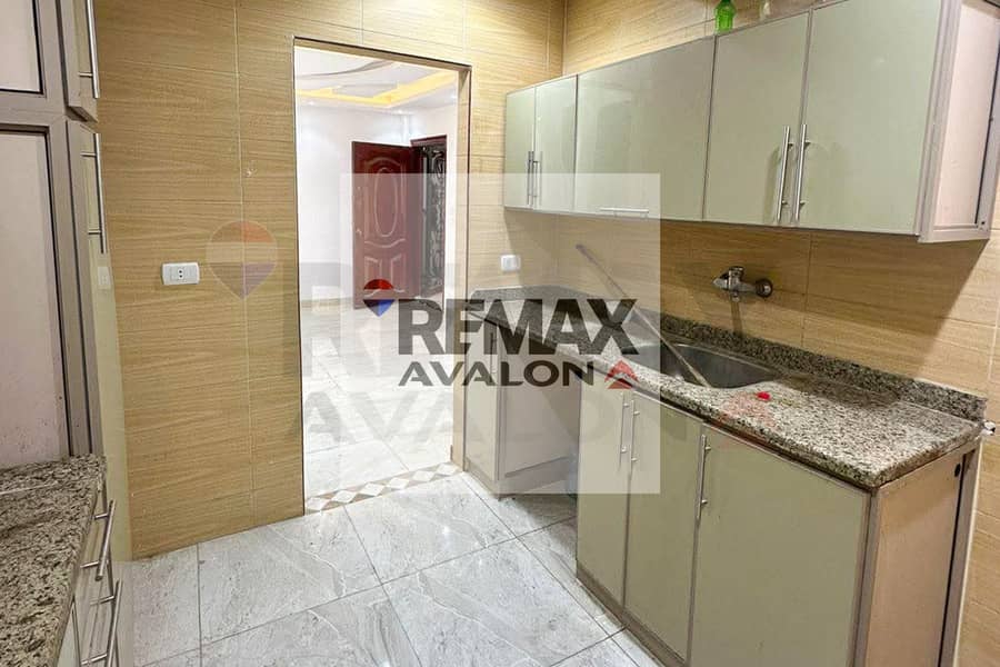 Apartment for Sale – El Mandara (Sea View) - Widok 6