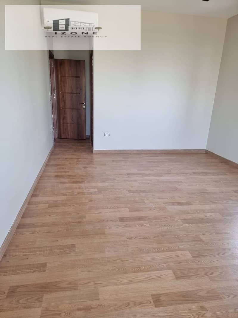 Twin House for Rent in Mivida New Cairo | Kitchen & ACs - Widok 5