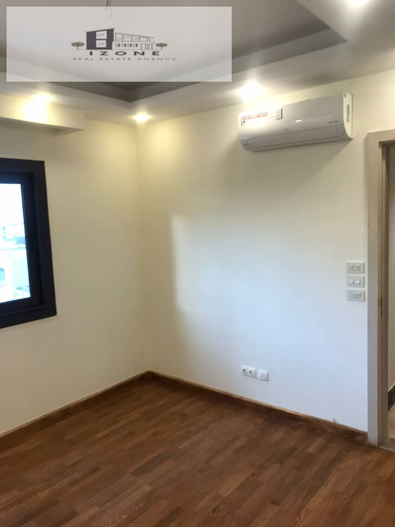 230sqm 3BR 3Bath Maid Room Fully Finished Apartment for Sale Mivida Crescent New Cairo Kitchen ACs - Ansicht 4