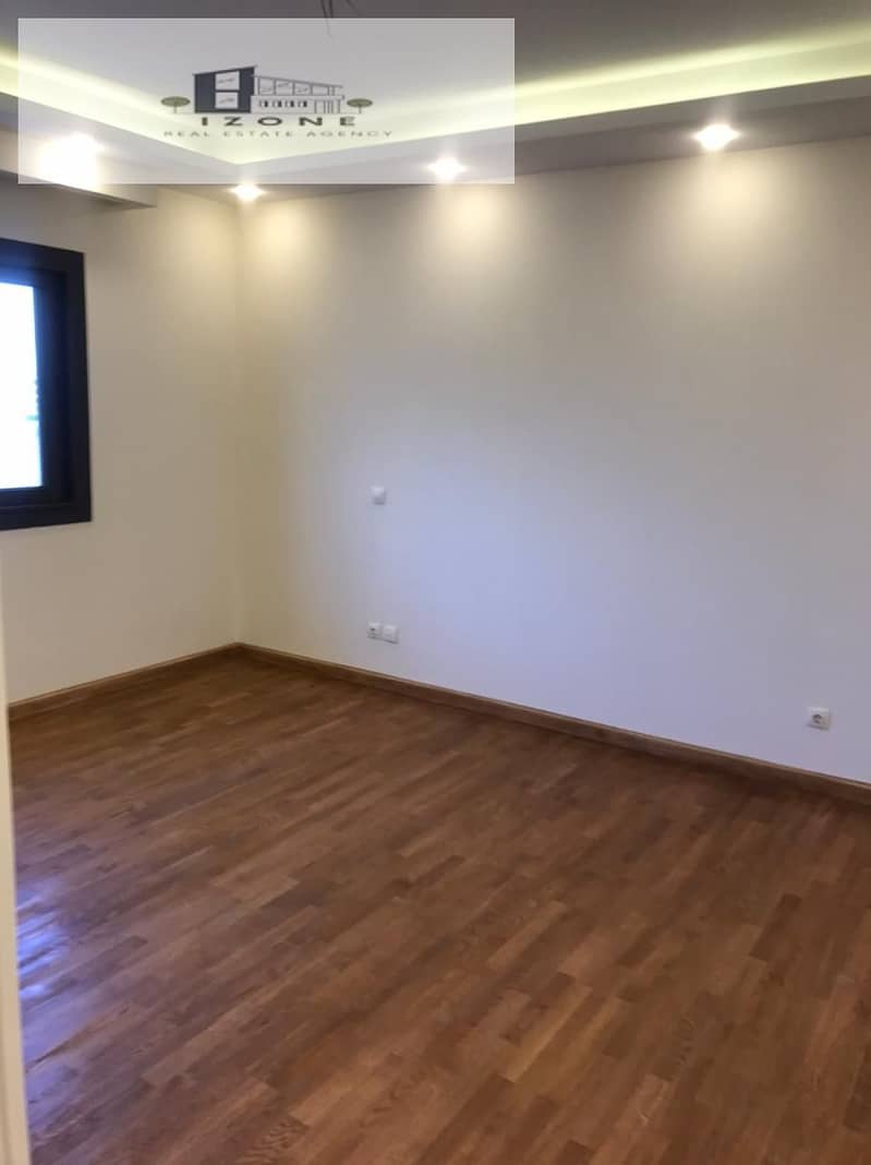 230sqm 3BR 3Bath Maid Room Fully Finished Apartment for Sale Mivida Crescent New Cairo Kitchen ACs - Ansicht 5