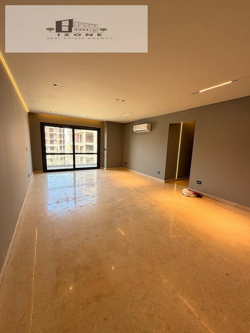 168sqm 3BR Fully Finished Apartment for Rent El Patio Oro New Cairo Kitchen ACs - Vista 3