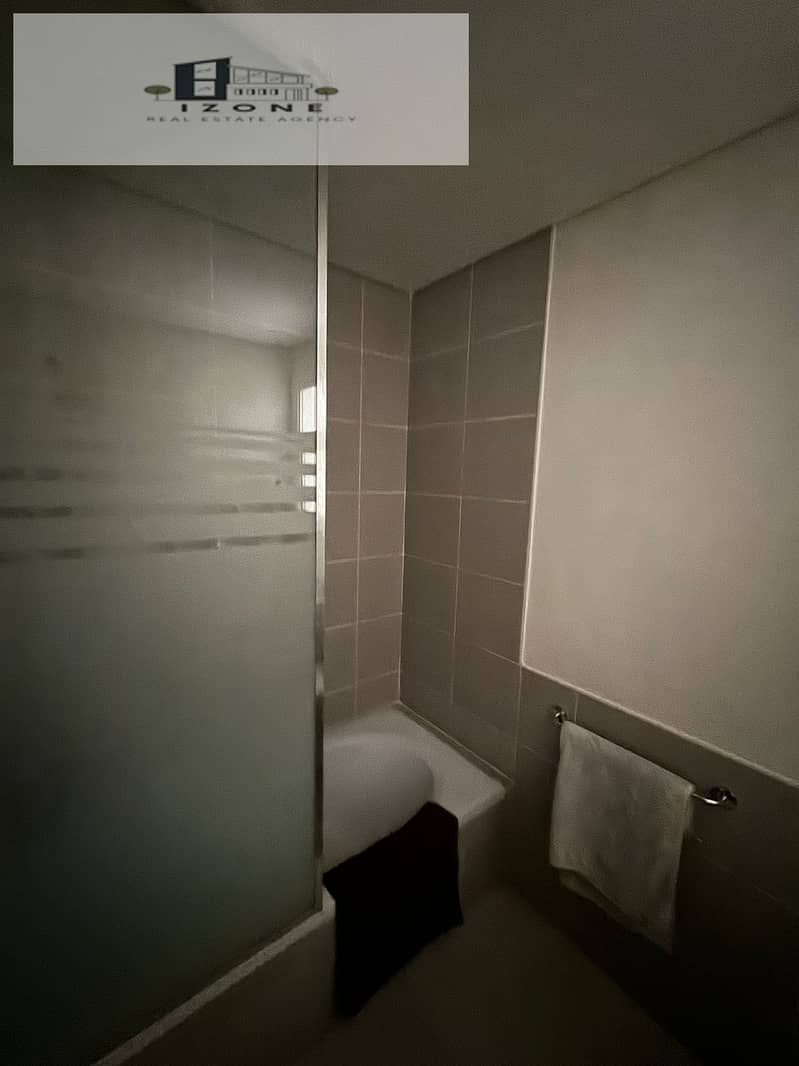 10 7f1a9eba-101a-4620-bd3f-f6b064b32ae6. jpeg