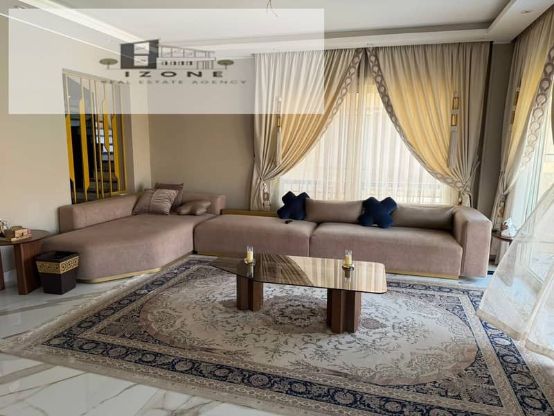 Duplex with Roof for Rent in Stone Residence New Cairo 300sqm 5 Bedrooms 3 Bathrooms Kitchen and ACs All Bedrooms Furnished - Ansicht 3