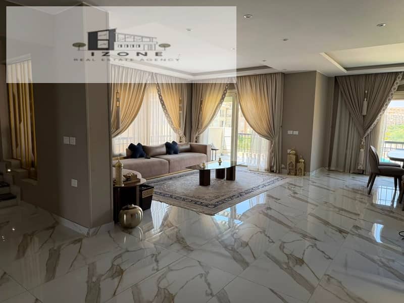 Duplex with Roof for Rent in Stone Residence New Cairo 300sqm 5 Bedrooms 3 Bathrooms Kitchen and ACs All Bedrooms Furnished - Ansicht 4