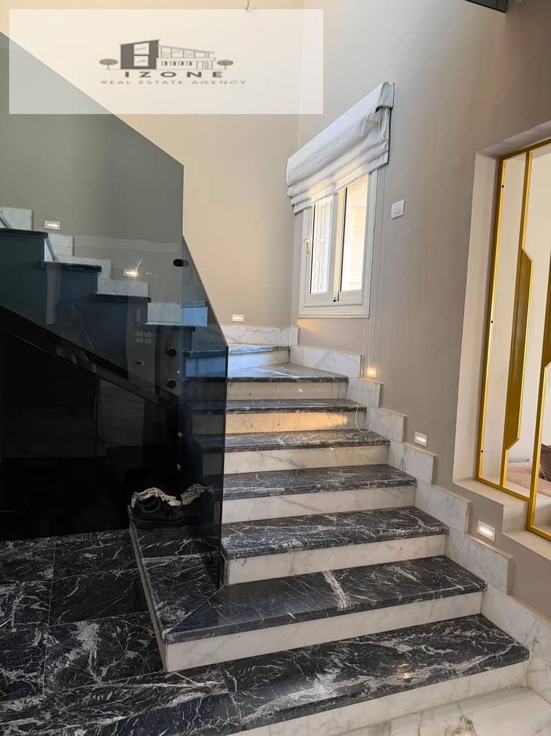 Duplex with Roof for Rent in Stone Residence New Cairo 300sqm 5 Bedrooms 3 Bathrooms Kitchen and ACs All Bedrooms Furnished - Ansicht 5