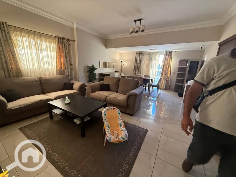 In the Violet Villas, Steps of the Waterway, on the third floor, 225 square meters, immediate delivery, 3 bedrooms - 2 bathrooms including the master, kitchen - reception - sea terrace. - Widok 2