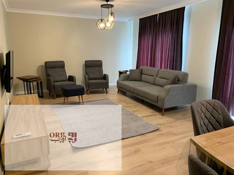 Office for sale, 20 sqm, immediate delivery, leased, EGP 30K monthly income, 10% annual increase, prime investment with fixed rental return - Mehr