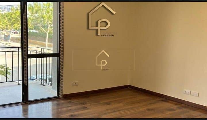 Apartment for Rent in Westown Beverly Hills - Widok 3