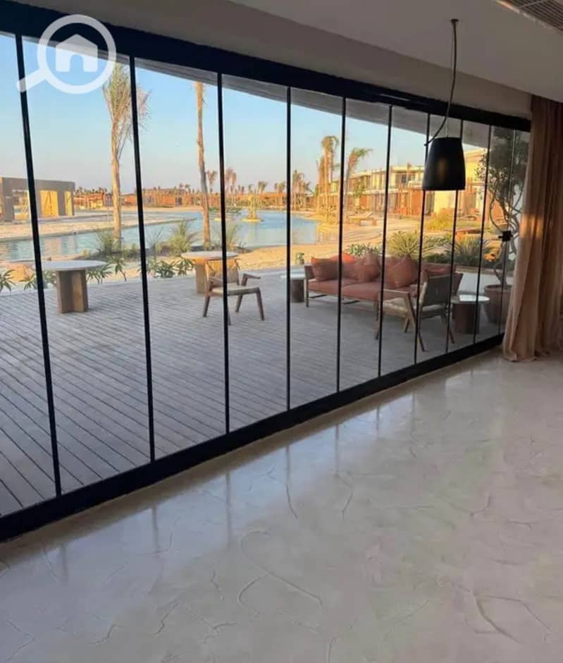 Own a two-bedroom chalet, finished with air conditioning, in Ghazala Bay. - Widok 4