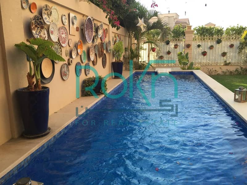 standalone Villa for sale at Royal City Compound, El Sheikh Zayed. - Widok 2