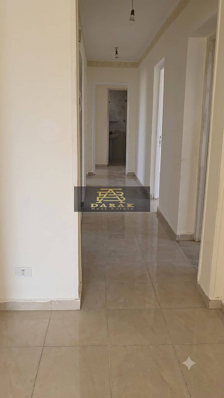 Apartment for rent under Law 173, 173 square meters, B2 Madinaty view at a special price. – pohled 5