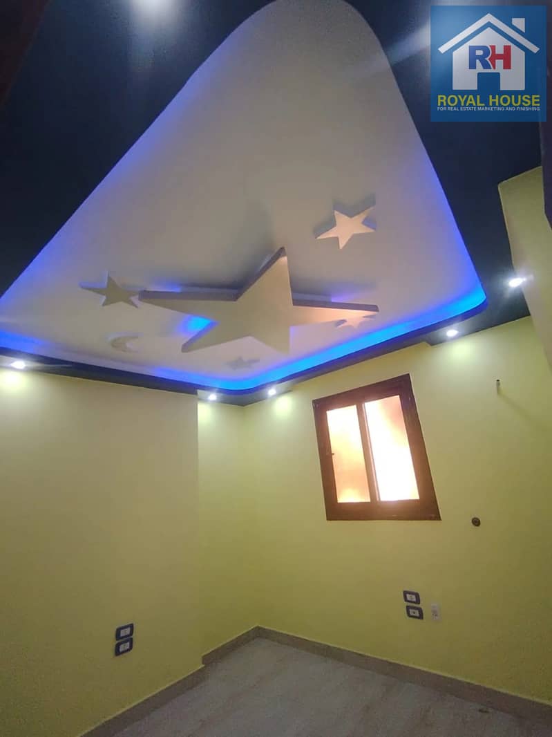 Apartment for sale, 120 sq m, on Abdel Razek Street, branching off from Touman Bay and Aziz Billah Streets, near Gesr El Suez, Zeitoun. - Widok 4