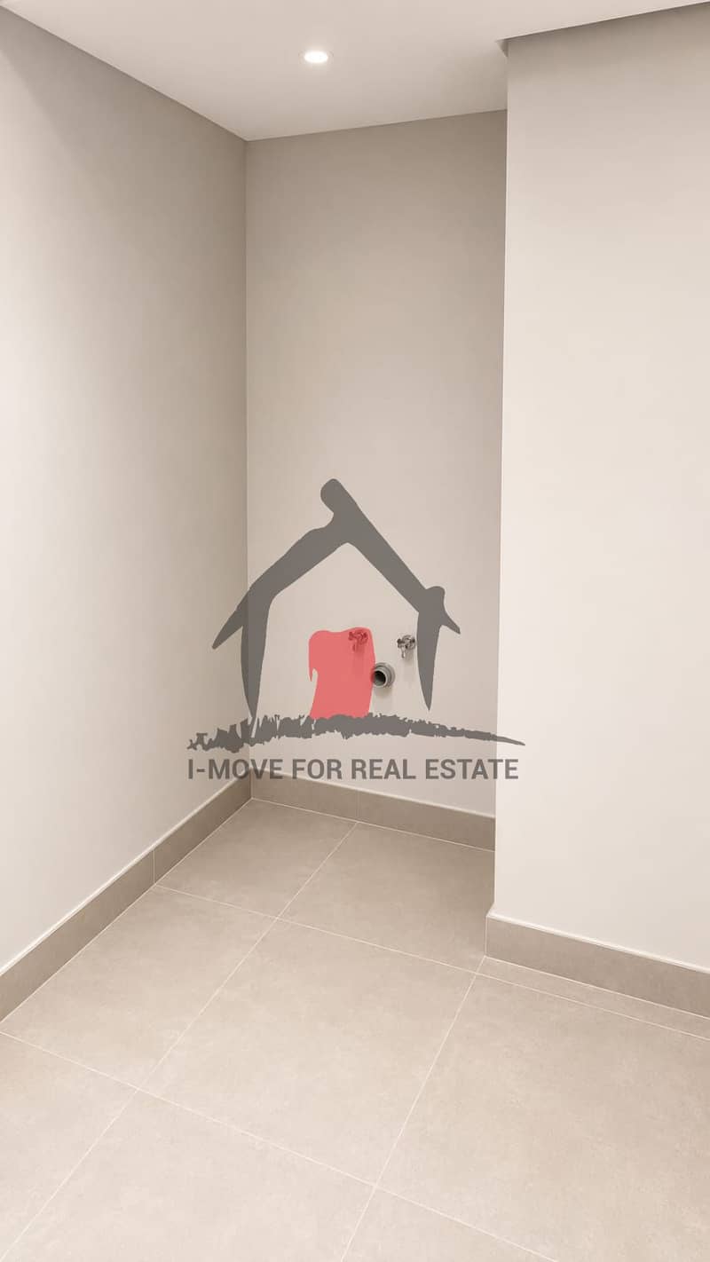 lowest price finished rtm Clinic for Sale in New Giza - Więcej