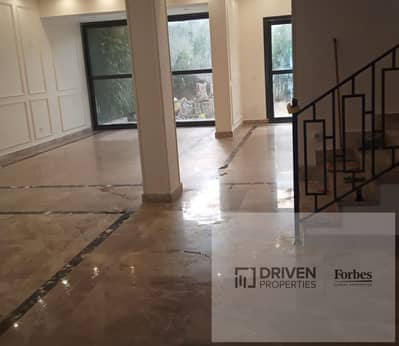 4 Bedroom Townhouse for Sale in 6th of October, Giza - original. jpg