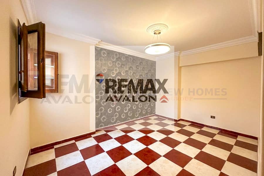 Licensed apartment for sale 100 m in Fleming (Ahmad Pasha Turk Street) - Ansicht 4