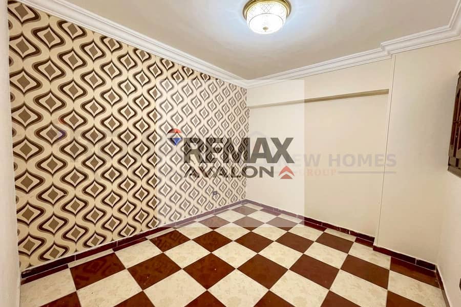 Licensed apartment for sale 100 m in Fleming (Ahmad Pasha Turk Street) - Ansicht 5