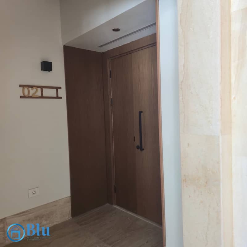 Premium Office 170 SQM + 70 SQM Outdoor at District 5 - Widok 4