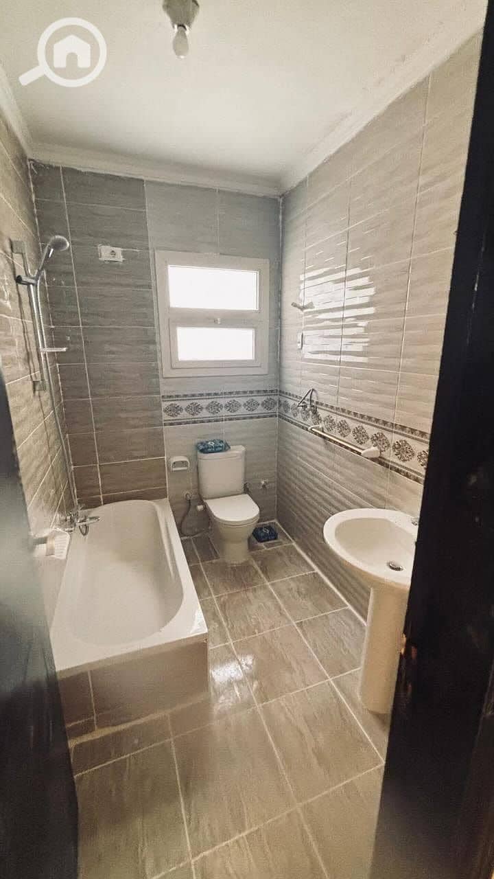 Apartment for Sale in wesal Compound – 170 SQM | Excellent Investment Opportunity Own a spacious apartment in one of El Shorouk City's most distingui - Vista 6