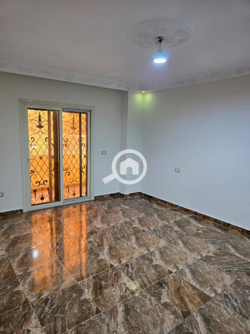 Finished Apartment for Sale in District 11 – First Neighborhood – Sheikh Zayed Ready to move - Prime location - Ansicht 4