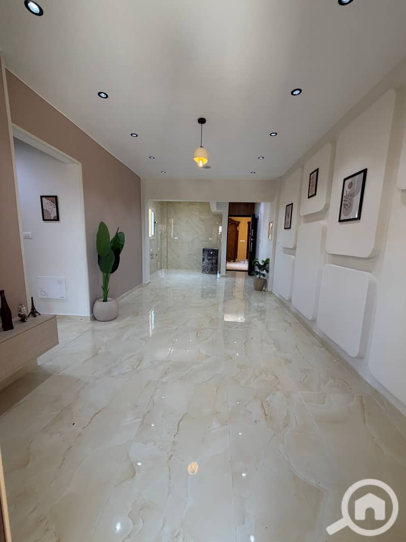 Eliko City Compound, Hadayek October, near Wataniya Gas Station, close to the main road, services and transportation. - Ansicht 5