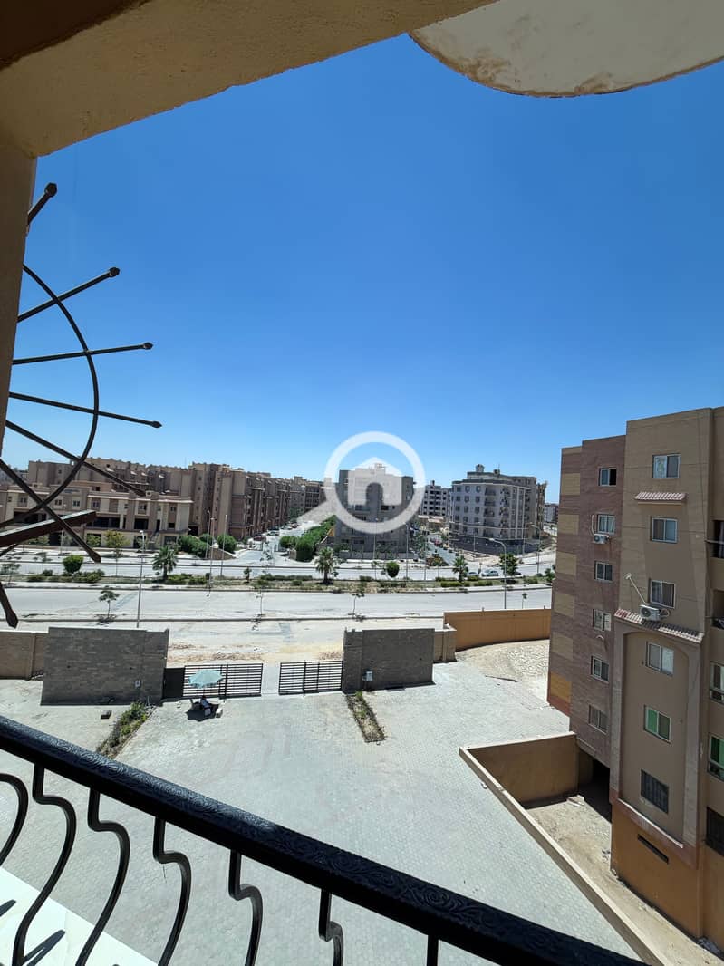 Eliko City Compound, Hadayek October, near Wataniya Gas Station, close to the main road, services and transportation. - Ansicht 6